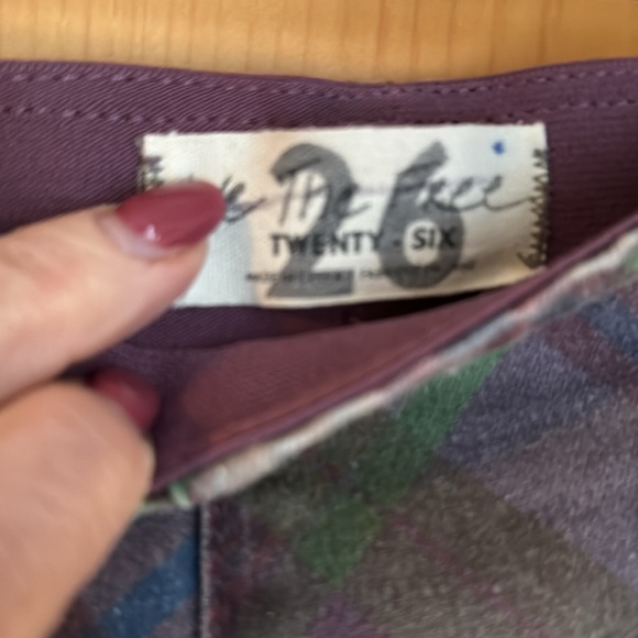 Free People bell bottom stretchy plaid size 26 pants. Super original and fun!! - Picture 3 of 4